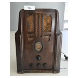 Antique Philco Tube Radio - Untested