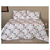 Queen Size Manufactured Quilt & Pillow Shams