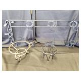 Horseshoe Design Folding Plate Rack & Plant Stands