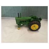 John Deere Diecast 5680-9312 Tractor