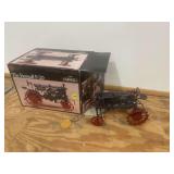 Farmall F-20 Ertl Precision Series 1/16 Scale Diecast Tractor With Box and Medallion