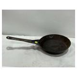 De Luxe Coated Metal Sauce Pan