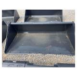 Wolverine Track Duty Bucket, 72'