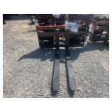 Wolverine Hydraulic Adjustable Pallet Forks