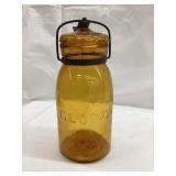 Globe Embossed Amber Quart Jar w/ Wire Locking