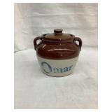 Red Wing Stoneware "Omar" 1 Qt. Bean Pot w/ Lid,