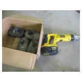 DeWalt 18 Gauge Cordless Shear, (5)