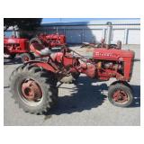 IH McCormick Farmall "B" Tractor, Running,