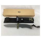 NIB Gerber Survival Knife, 4 3/4"Blade, 10"Total
