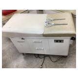 Vintage Hamilton Metal Medical Exam Table w/