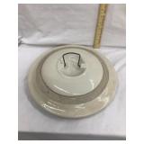 Stoneware Lid w/ Wire Handle, 6 Gal.???, Outside