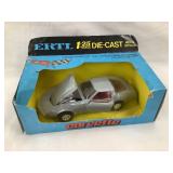 NIB Ertl Corvette 1/25 Scale Die-Cast Corvette,