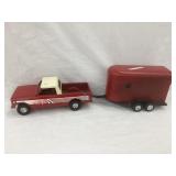 Vintage Ertl 1:16 Pick Up & Horse Trailer