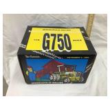Ertl Minneapolis Moline G750 1994 Show Toy