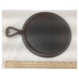 Early Gate Marked Heart Handle Cast Iron Griddle/