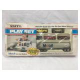 Ertl Mobil Service Station 1/64 Scale Play Set,