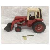 Ertl IH 1:16 Scale 1586 Toy Tractor, Sticker