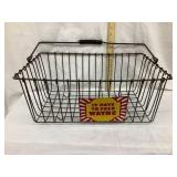 Wayne Feeds Wire Basket w/ Handle, 17'W, 7'T,