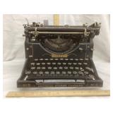 Vintage Underwood Typewriter w/ Glass Keys