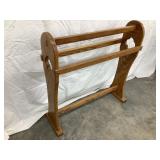 Wood Quilt Rack, NO SHIPPING, 30 1/2'T, 30'L,