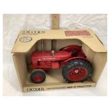 NIB Ertl 1988 Special Edition McCormick WD-9 1/16