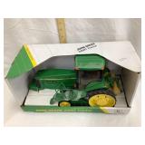 Ertl John Deere 8400T Toy Tractor w/ Tracks, NIB,