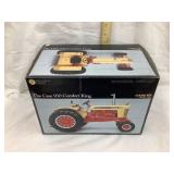Ertl Precision Case 930 Comfort King Toy Tractor,