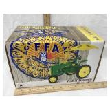 NIB Ertl John Deere Model H 1/16 Scale Toy