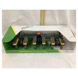 Ertl John Deere MaxEmerge Plus Planter, 1:16