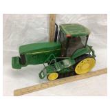 Ertl John Deere 1/16 Scale 8400T Toy Tractor,