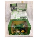 Ertl John Deere 620 LP Toy Tractor, 1:16 Scale,