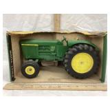 Vintage Ertl John Deere 5020 Toy Tractor 1/16