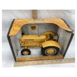 NIB Ertl Case International 660 1/16 Scale Toy