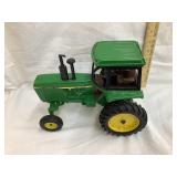 Ertl John Deere 4440 Toy Tractor, 1:16 Scale,