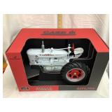 Scale Models Farmall M White Demonstrator Toy