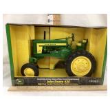 Ertl John Deere 620 High Crop Toy Tractor, 1/16