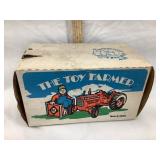 NIB Ertl 1989 Toy Farmer Allis-Chalmers D-19 Toy