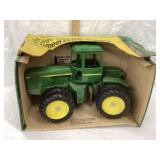 Vintage Ertl John Deere 4-Wheel Drive 1/16 Scale