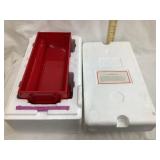 Franklin Mint 1:12 Scale Die Cast Toy Wagon,  New