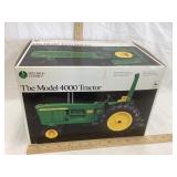 NIB Precision Ertl John Deere Model 4000 1/16