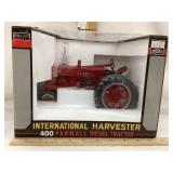 SpecCast IH 400 Farmall Diesel Toy Tractor, 1/16