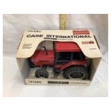 Ertl Case International Maxxum 5140 MFD Toy