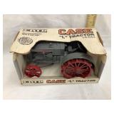 Ertl Case L Toy Tractor, 1:16 Scale, NIB, Box
