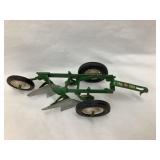 Tru Scale Oliver 1/16 Scale Two Bottom Toy