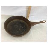 Cast Iron Skillet, Spins When Sits, NEEDS