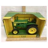 NIB Ertl John Deere 1956 720 1/16 Scale Toy