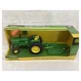 TOMY John Deere 4020 1/16 Scale Plastic Toy