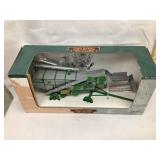 Spec Cast John Deere Toy Thresher, 1:28 Scale,