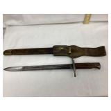 WW2 Italian Bayonet w/ Scabbard, Bayonet is 16