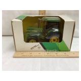 Ertl John Deere Utility Toy Tractor, 1/32 Scale,